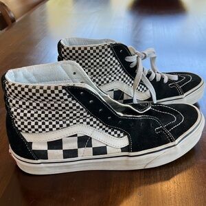 VANS SK8 - Hi checkered black and white suede and cloth